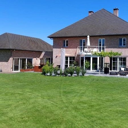 Sherlock'S Home - Guest House 那慕尔 外观 照片