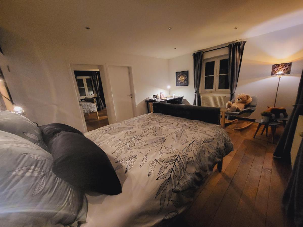 Sherlock'S Home - Guest House 那慕尔 外观 照片